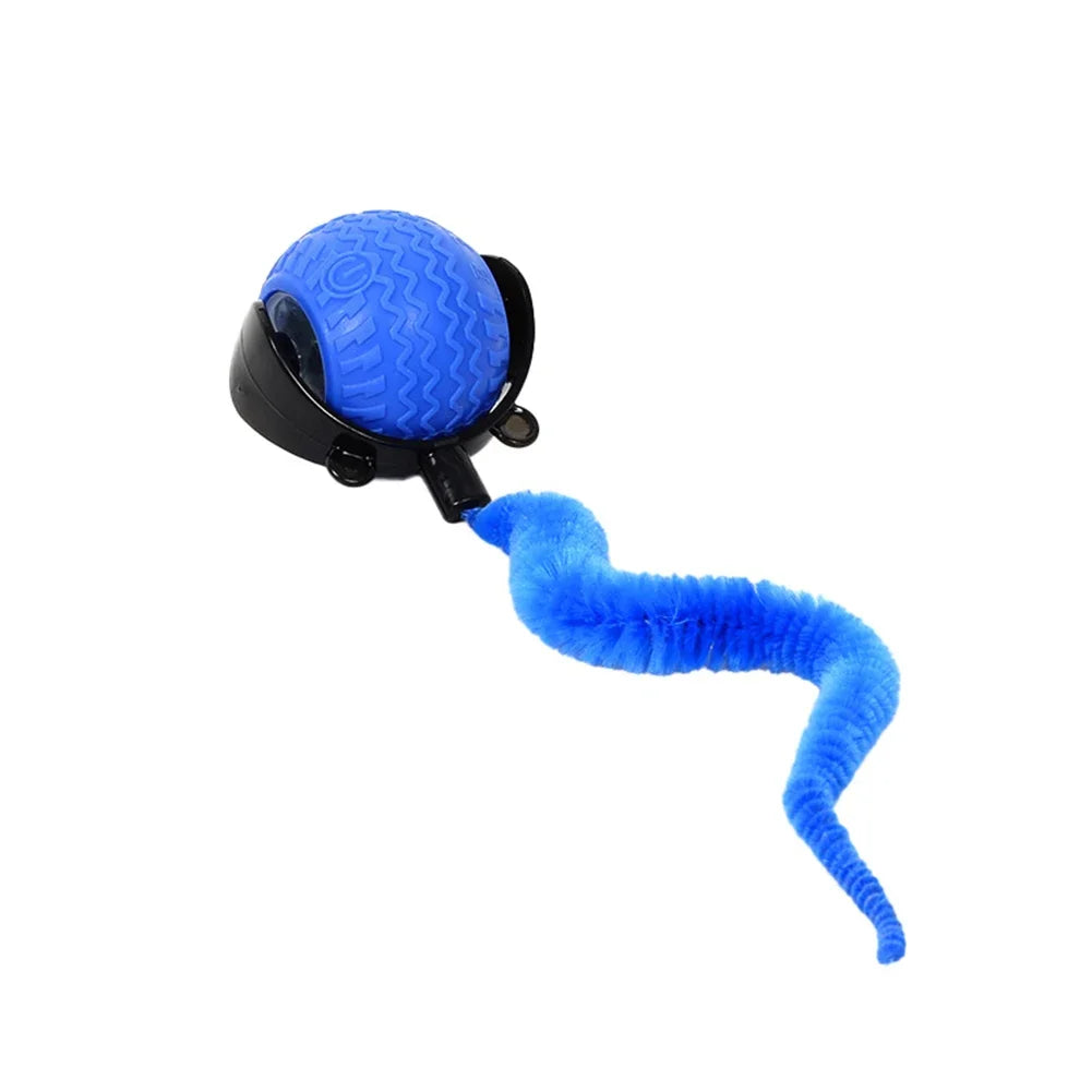 Bola de brinquedo para gatos é transportada via USB e possui uma estrutura de plástico resistente, proporcionando entretenimento interativo para os felinos